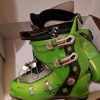 scarponi scialpinismo dynafit 4 ganci