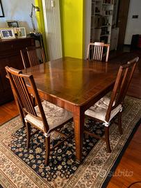 Tavolo in legno di noce allungabile e 4 poltroncin