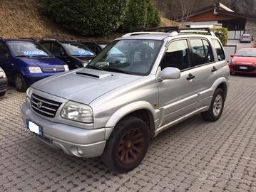 Ricambi Suzuki Grand Vitara 2004 5 porte 2000cc TD