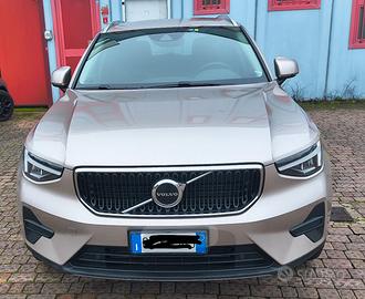 VOLVO XC40 T2 Core