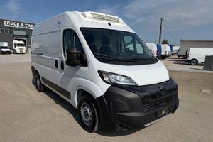 Peugeot boxer 2.3 120 cavalli frigo nuovo km 0