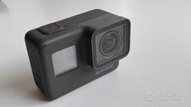 GoPro Hero 5 — Come Nuova