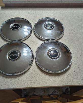 Coppe borchie coprimozzo cromate FIAT 124 125 131