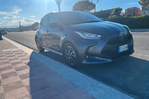 Toyota  Yaris