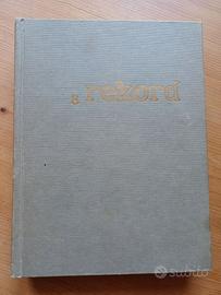 Raccoglitore francobolli dal Canada