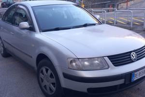 auto passat 1.8