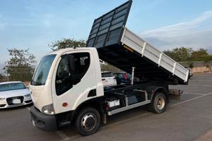 Autocarro con cassone ribaltabile 90 q.li