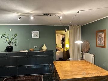 lampada con faretti e pendente