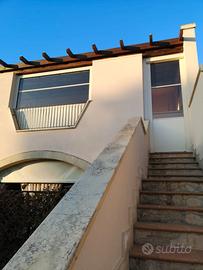 Trilocale con bagno e ampia veranda