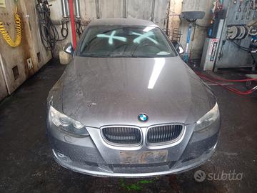 Ricambi BMW 320D anno 2009