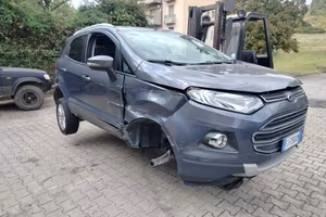Ford EcoSport 1.5 TDCi 95 CV SINISTRATA