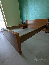 Struttura letto in legno