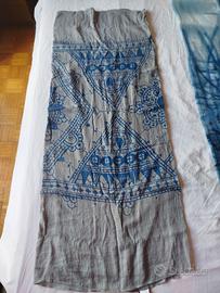 Sciarpa Enrico Coveri Collection con custodia.