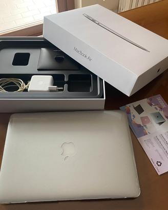 Macbook Air Apple 13 pollici, mod. MQD32