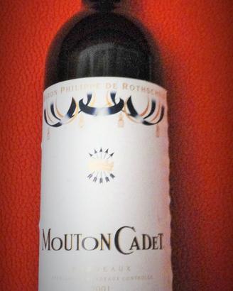 Vino "BORDEAUX" MOUTON CADET HERITAGE 2001