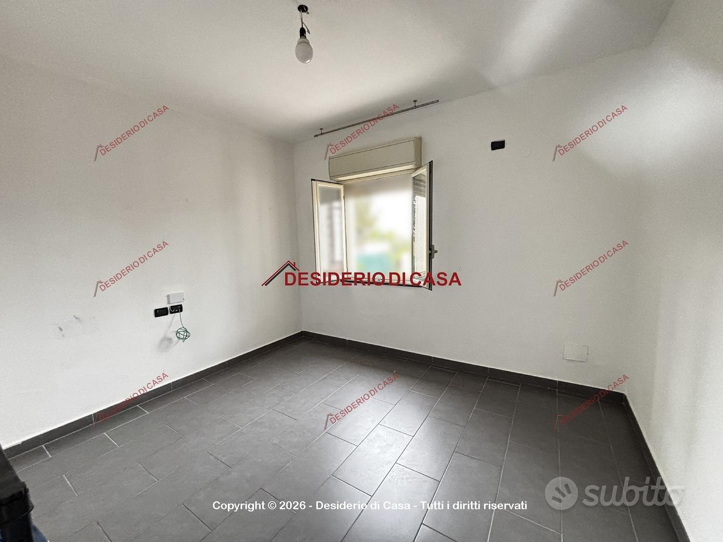 Casa – Carini, Piraineto - Altro