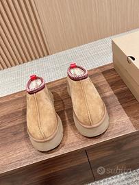 UGG confortevole, morbido e alla moda 39