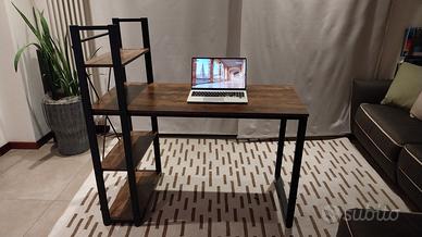 scrittoio con scaffale 