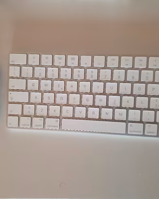 Apple Magic Keyboard 2 e Magic Mouse 2