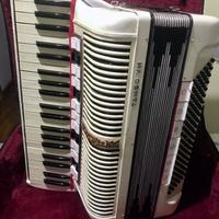 Fisarmonica Professionale HOHNER TANGO VM 4/5