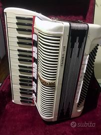 Fisarmonica Professionale HOHNER TANGO VM 4/5
