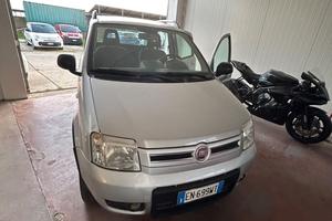 Fiat Panda 1.3 MJT 16V DPF 4x4 GANCIO TRAINO
