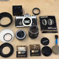 Olympus OM-2 N + obbiettivo zuiko Auto-T f=135mm