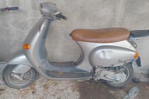 vespa 50 et2 