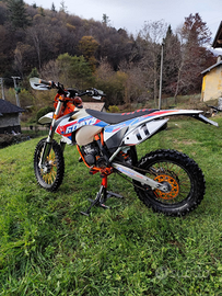 Ktm exc 125 six days