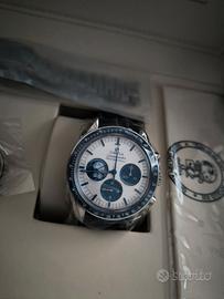 OMEGA SPEEDMASTER PROFESSIONAL 50Th SNOOPY AWARD