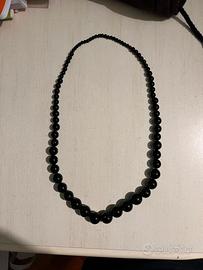 collana di perle nere