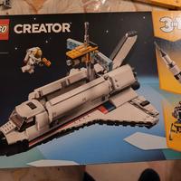 lego creator 3 in 1.   31117 space shuttle  
