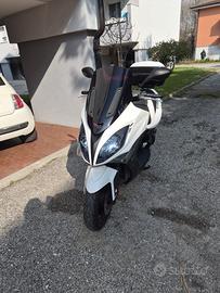 Scooter 300