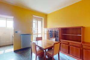 2 LOCALI! LIBERO SUBITO! POSSIBILITÀ DI BOX AUTO!