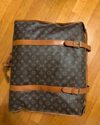 porta abiti Louis Vuitton