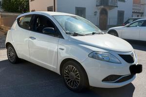 Lancia Y ecochic gold GPL