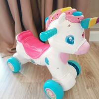 Cavallino cavalcabile clementoni