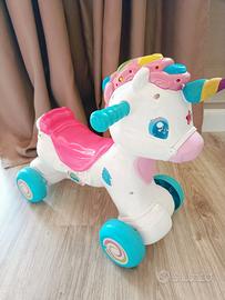 Cavallino cavalcabile clementoni