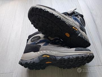 Scarponi trekkking GRISPORT n 42.