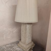 Lampada in marmo+poltrona omaggio 