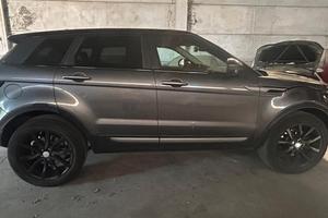 Land Rover Range Evoque 2.0 motore rifatto