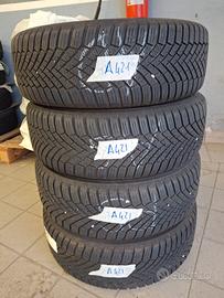 A421 - Pneumatici 195/55 R16 +CERCHI YARIS
