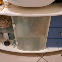Mobiletto multiuso