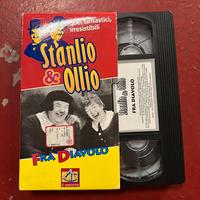 Mi videocassetta Stanlio e Ollio