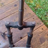 forcella Aprilia sr 50 