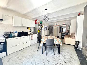 CASA SEMINDIPENDENTE A BUTTIGLIERA ALTA