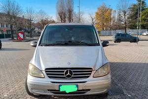 Mercedes Benz Viano 