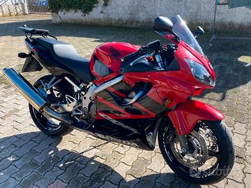Honda cbr 600 f