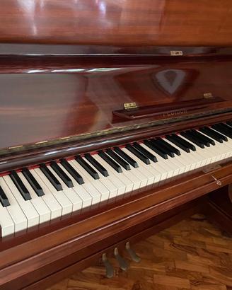 Pianoforte verticale