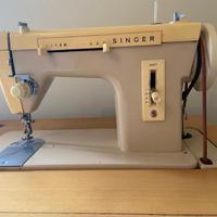 Mobile con macchina da cucire SINGER
